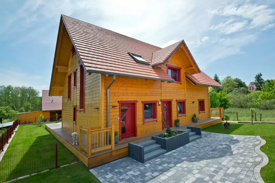 Holzhaus in Hulta-Bauweise "Ball" (Frankreich)