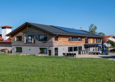 Werkstatt mit Wohntrakt