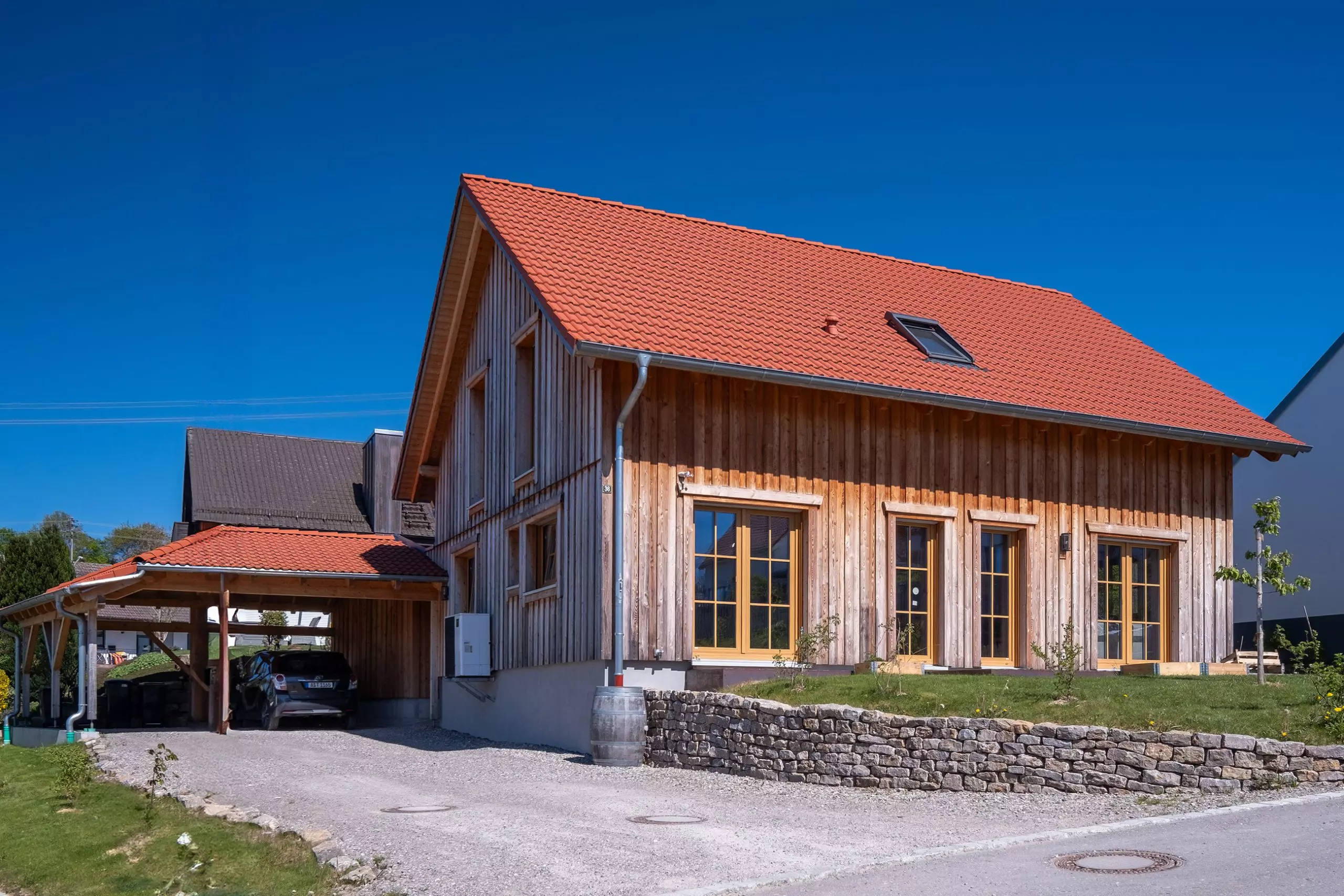 Einfamilienhaus mit Rundumterrasse Einfamilienhaus mit Rundumterrasse