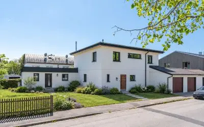 Hausaufstockung und Sanierung in Friedberg